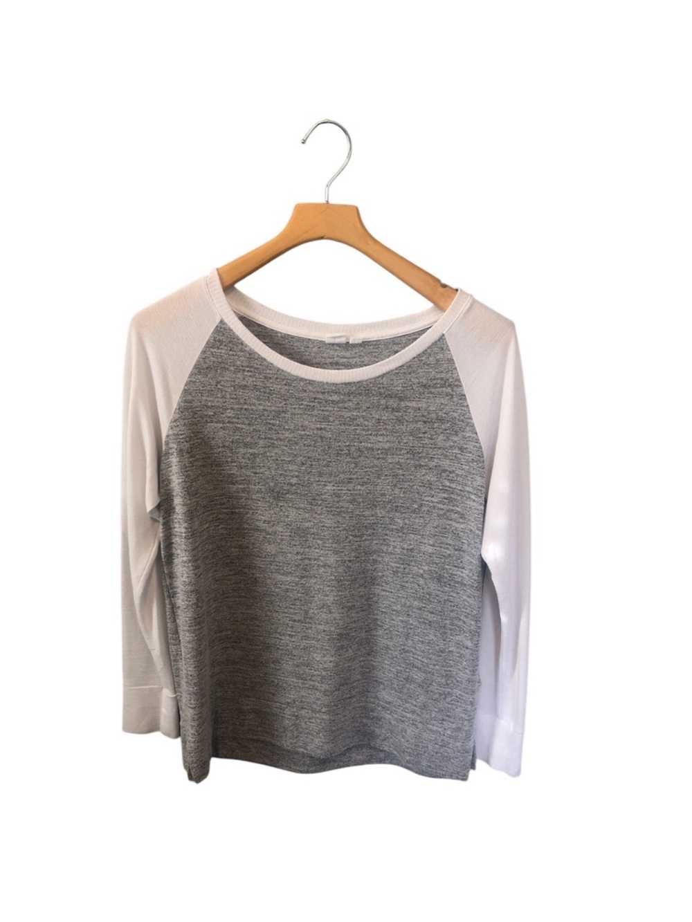 GAP Marled Gray & White Long Sleeve Pullover Top Size Small (Oversized)